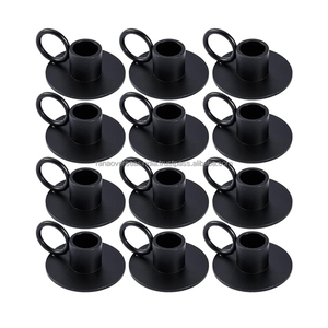 Candelabros de Hierro Negro de Alta Calidad con Asa, Ecológicos, Hechos a Mano, Personalizables para Navidad, Bodas y Aniversarios - Product Image 4