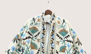 Manteau à col mandarin brodé à la main, à fleurs, manches longues, en coton, vêtement d'extérieur décontracté pour femmes adultes, style bohème printanier, sur commande - Product Image 2