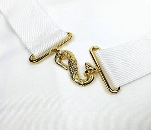 Joyería de Pecho y Delantal de la Orden del Arco Real Inglés - Acero Inoxidable Chapado en Oro con Encaje Bordado y Diseño Cuadrado Personalizado - Product Image 3
