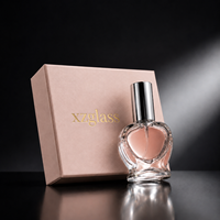 Vente en gros de flacons de parfum en verre transparent en forme de cœur de 10 ml, rechargeables, flacons de parfum vides pouvant être sérigraphiés