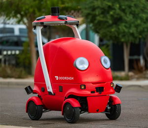 BUENA OFERTA PARA UN NUEVO Robot de Reparto Rojo con Pantalla Hello World y Luces Circulares - Product Image 1