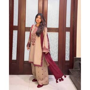 ชุดเครื่องแต่งกายสำหรับงานปาร์ตี้ของนักออกแบบชุดบนสุดล่างและชุดเสื้อผ้าดูปองตาพร้อมงานปักที่หรูหรา - Product Image 3