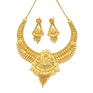 Vente en gros de bijoux de mode remplis d'or 14K 18K 24K, ensemble de bijoux de conception traditionnelle, bijoux de luxe, colliers de formation d'or en laiton. - Product Image 3