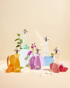 Perfume Miss Saigon Elegance Ruby para Mujer, 50 ml, Eau de Parfum, Fragancia Frutal de Larga Duración, Fabricante de Perfumes - Product Image 4