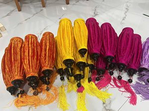 Lanterne traditionnelle en soie de Hoi An, lanterne vietnamienne en soie, lampes en bambou, lanterne en bambou et soie 35cm, couleurs assorties, décoration de mariage et de patio - Product Image 2