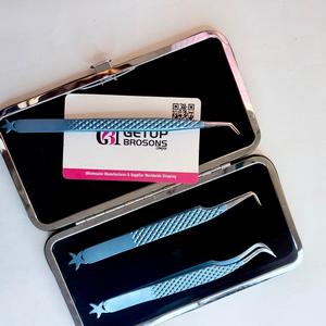 Pince à épiler pour extensions de cils 90 degrés / courbe nouvelle / 45° en acier inoxydable, lisse, de précision, avec revêtement en poudre bleue et découpe étoile argentée - Product Image 2