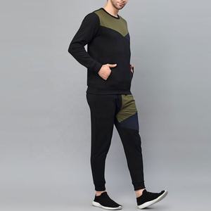 2026 vente en gros OEM personnalisé vente en ligne doux polaire tissu survêtement personnalisé Style Unique vêtements de plein air hommes survêtement hommes - Product Image 5