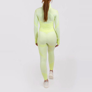 Ensemble de yoga 3 pièces personnalisé pour femme avec logo, respirant, séchage rapide, haute élasticité, tenue de sport et d'entraînement pour la gym - Product Image 4