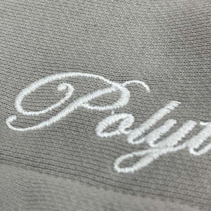 Hoodies courts personnalisés OEM en coton French Terry épais, coupe ample, impression DTG, délavés à l'acide, effet soleil, broderie, coutures inversées - Product Image 3