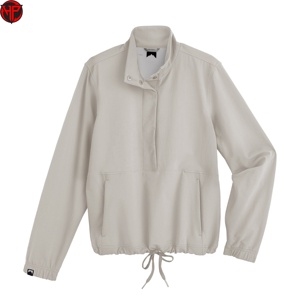 Blouson coupe-vent beige pour femme à col montant, minimaliste, avec taille ajustable et boutons recouverts, idéal pour l'entraînement - Product Image 4