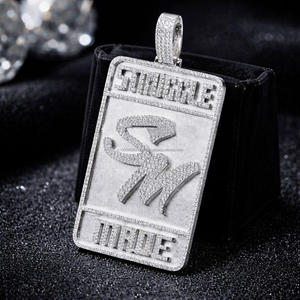 Colgante de Perro Geométrico Personalizado de Plata de Ley 925 con Baño de Rodio y Moissanita Redonda de 2CT, Joyería Hip Hop - Product Image 2