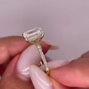 แหวนเพชรเพาะเลี้ยง 2.25 กะรัต รับรองโดย IGI ทรงเอเมอรัลด์ แหวนหมั้น ทอง 14k - Product Image 3