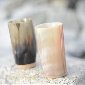 Vaso de Vidrio Natural Hecho a Mano, Vaso Rústico para Cerveza, Vajilla Ecológica REHMAN CRAFT de Uttar Pradesh - Product Image 3