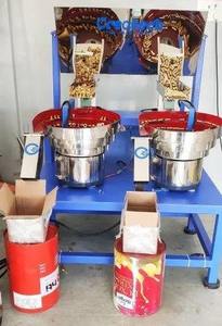 Machine d'emballage automatique de poudre et de granulés de qualité industrielle avec alimentation 220V, haute productivité, large plage de poids 10g-1000g - Product Image 2