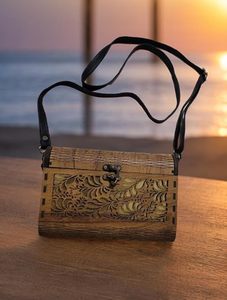 Sac à main en bois fait main, prix de gros, sac de soirée pour femmes, pour mariage, fête et occasions spéciales - Product Image 4