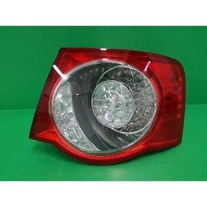ชุดไฟท้ายด้านขวา Jetta มือสอง ของแท้ OEM 1K5945096 - Product Image 1
