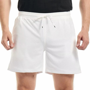 Shorts de sport pour hommes en maille respirante, design minimaliste, taille élastique, légers, pour le basketball et l'été - Product Image 6
