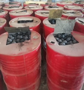 Billes de broyage en acier coulé à haute teneur en chrome avec dureté HRC 58-62 et surface usinée pour usine de traitement des minerais, marque SMC - Product Image 5