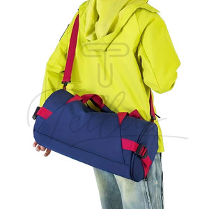Bolsas de Entrenamiento de Fútbol y Cricket Personalizadas de la Mejor Calidad, con Correa Ajustable y Bolsillos, Bolsas Deportivas para Gimnasio y Fitness en Venta - Product Image 4