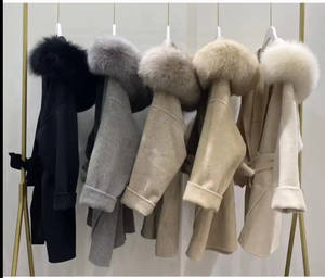 เนสต้า สปอร์ตส์เสื้อโค้ทขนสัตว์สำหรับผู้หญิงในช่วงฤดูหนาวคริสต์มาสพร้อมฮู้ดขนสัตว์ฟ็อกซ์ เสื้อแจ็คเก็ตขนสัตว์แคชเมียร์แบบยาวมีเข็มขัด เสื้อแจ็คเก็ตขนสัตว์แฟชั่นสำหรับวันหยุด - Product Image 2