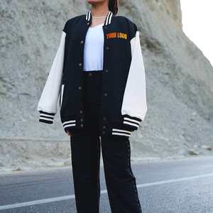 Chaquetas Varsity de Moda para Mujer, Chaqueta Varsity Personalizada para Mujer Talla Grande, Chaquetas Letterman para Mujer al por Mayor - Product Image 4