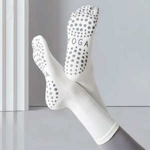 Calcetines de Yoga y Pilates Antideslizantes para Mujer, Tejidos con 5 Dedos, de Algodón Peinado, Sin Costuras, Transpirables y de Secado Rápido, Venta al Por Mayor - Product Image 1