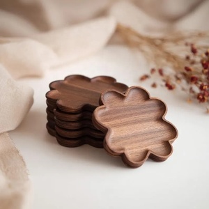 Scalloped Flower Shaped Solid Wood Coaster Handcrafted Heat Resistant Drink Mat Rustic <b>Table</b> <b>Protector</b> Coffee Tea Cup Holder - Product Image 2