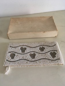 Sac à main vintage japonais brodé à la main avec des perles - Product Image 3