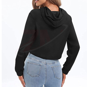 Sudadera con capucha negra para mujer, estilo casual, corte regular, estilo urbano, manga larga, sudadera corta a la moda para chicas - Product Image 3