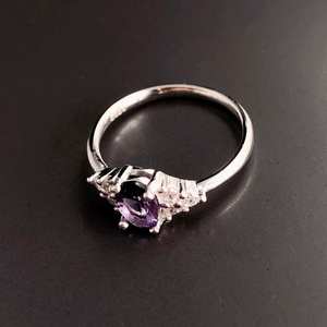 Anillo de compromiso, promesa, boda o aniversario Grace Amethyst de plata de ley, piedra de nacimiento de febrero, regalo para mujer - Product Image 2
