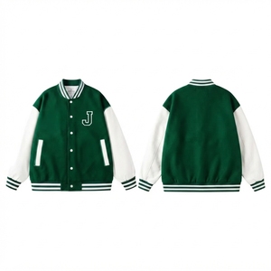 Veste universitaire haut de gamme fabriquée avec un tissu de haute qualité offrant un confort supérieur, une durabilité et un style intemporel pour un usage quotidien - Product Image 5