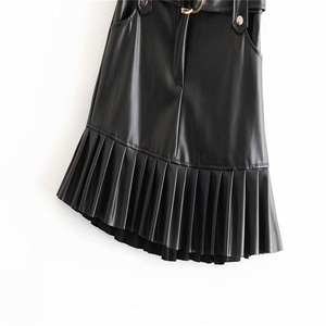 Mini-jupe en cuir PU pour femme avec ourlet plissé et poches, couleur unie, brillante, taille normale, style toutes saisons - Product Image 1