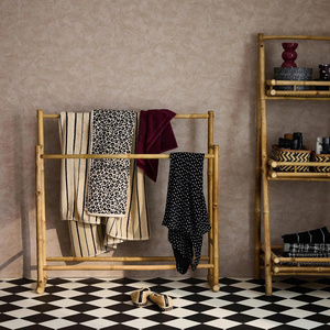 Séchoir à linge en bambou personnalisé, support pour suspendre vêtements et serviettes, étagère échelle en bambou faite à la main pour cuisine et salle de bain - Product Image 1