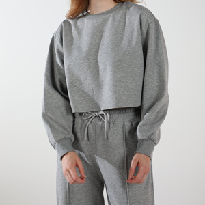 Sudadera Gris de Cuello Redondo para Mujer, Manga Larga, Casual, Color Sólido, Corta, Tipo Hoodie - Product Image 4