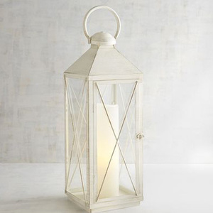 Lanterne en métal de style antique contemporain avec surface résistante à la chaleur pour une éclairage de bougie sécurisée, décoration de maison personnalisable - Product Image 5