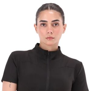 . Haut court noir ajusté à col montant et fermeture éclair sur le devant pour femme – T-shirt décontracté à col haut et coupe slim, style minimaliste - Product Image 2