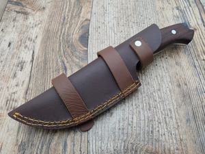 Couteau de chasse et de survie plein tang en acier Damas, lame pointue, manche en bois dur, étui en cuir, garantie 3 ans - Product Image 3
