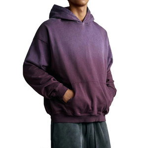 Sweat à capuche homme personnalisé, en coton épais, coupe oversize et ample, style streetwear vintage, effet délavé soleil, épaules tombantes, délavé à l'acide et effet usé - Product Image 4