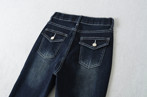 Jean long évasé vintage respirant et à séchage rapide pour femme, avec fermeture éclair, en denim uni, 2 coloris, collection été Muzamin Apparel - Product Image 5