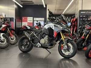 ซื้อเลยตอนนี้ รถมอเตอร์ไซค์วิบาก 2026 V4 RS Adventure ขนาด 1000-1500 ซีซี สหรัฐอเมริกา ความเร็วสูงสุด >80 กม./ชม. พร้อมการรับประกัน - Product Image 2