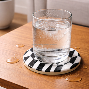 Posavasos Redondo de Resina Epoxi AG, Diseño Contemporáneo Antideslizante y Duradero, Geométrico en Blanco y Negro, Ecológico, Decoración para Mesa del Hogar (4 Pulgadas) - Product Image 4