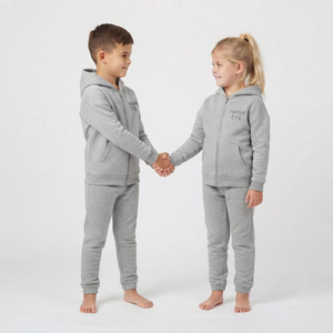 Fabricante de chándales unisex para niños, conjunto de sudadera con capucha y pantalones deportivos con cremallera completa, logotipo personalizado, ropa informal de calle de dos piezas - Product Image 4