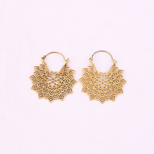 Pendientes de Aro con Patrón de Mandala, Chapados en Oro, Modernos, Tamaño 48x40MM - Product Image 1