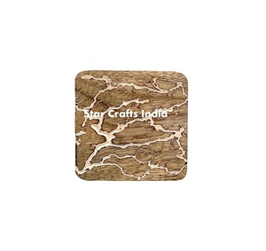 Dessous de verre personnalisés en résine et bois pour la décoration de la maison Dessous de verre ronds en résine époxy pour hôtel Sous-verres en bois d'acacia - Product Image 1
