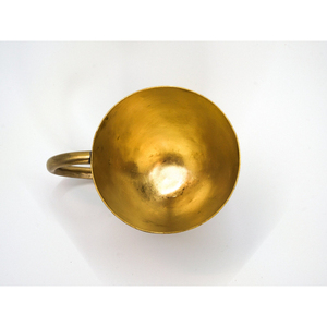 Tasse à thé en laiton, design métallique en laiton, finition plaquée colorée, tasse à café avec une poignée facile à saisir pour les petites mains, aspect artisanal admirable - Product Image 6