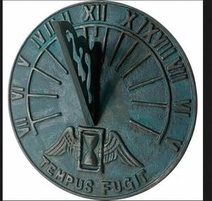Reloj Solar de Metal Grabado, Redondo, con Acabado Bronce Envejecido, Pulido, Decorativo, para Jardín y Hogar - Product Image 4