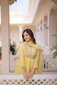 Conjunto de Kurta y Pantalón de Seda Chanderi Pura para Mujer, Diseño Moderno, Kurti con Salwar Kameez Estilo Pakistaní, Traje Étnico - Product Image 3