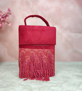 Embrayage de broderie pour les femmes Faveurs de mariage cadeau Embrayages de soirée à un prix abordable par LUXURY CRAFTS - Product Image 4