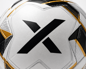 Ballon de football personnalisé de qualité supérieure X |   Blanc Noir Or |   Logo X |   Fabricant OEM ODM |   Design haut de gamme |   Qualité supérieure - Product Image 4