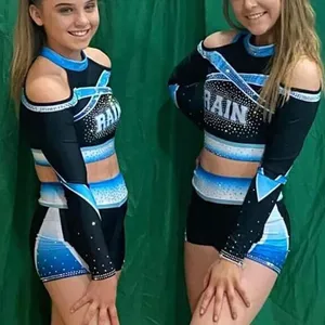 Uniforme de Animadora Escolar Personalizado de Alta Calidad con Pedrería, Transpirable y Cómodo, 100% Poliéster - Product Image 2